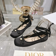 Christian Dior Low Shoes